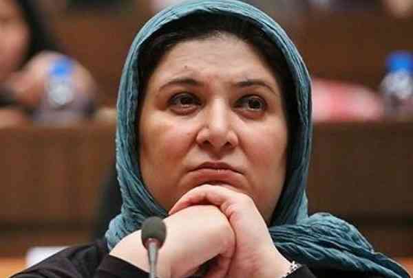 ریما رامین‌فر در سوگ مادر نشست