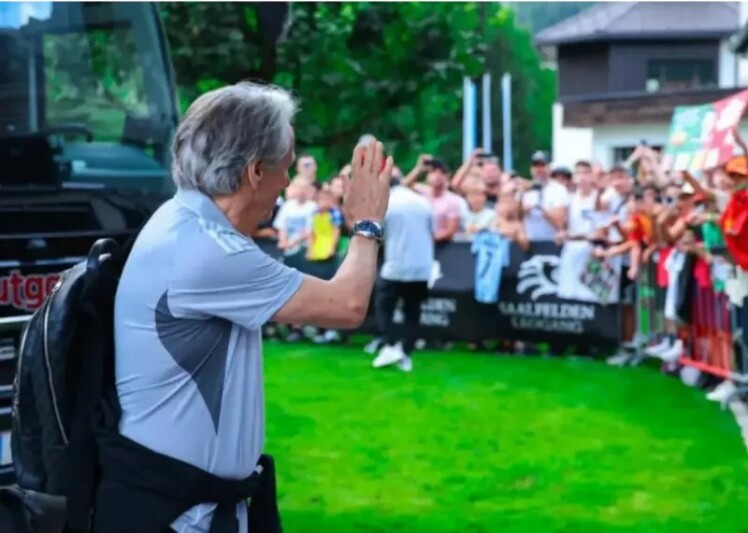 اتریش زیر پای رونالدو و یارانش