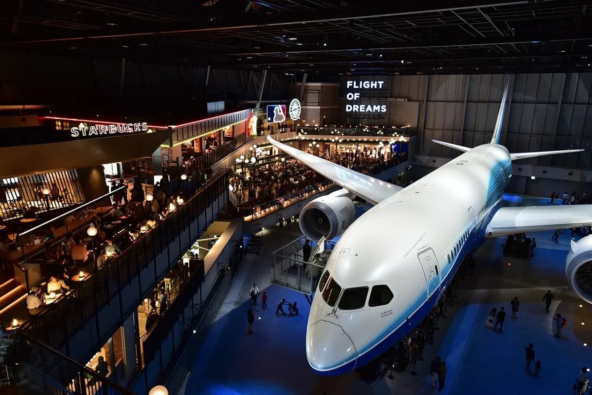 فرودگاه ناگویا سنت‌رایر (Centrair Nagoya Airport)