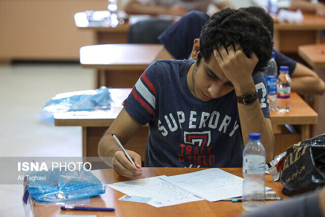 مدال طلای المپیاد جهانی ریاضی بر گردن دانش‌آموز زنجانی