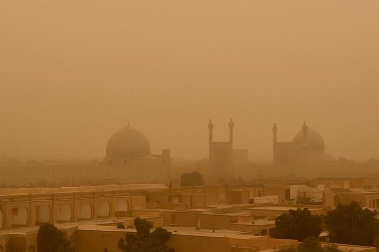  طوفان‌های گرد و غبار اصفهان را تا پایان تیر در بر می‌گیرد